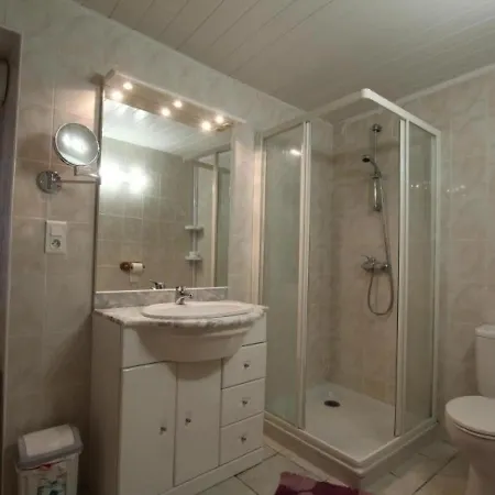 House Ogibarnia 1 בית נופש